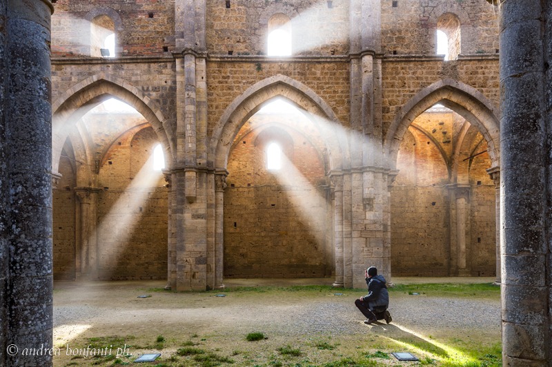 Guided Tours Tuscan Countryside with Isabelle - San Galgano Abbey © Andrea Bonfanti photographer 