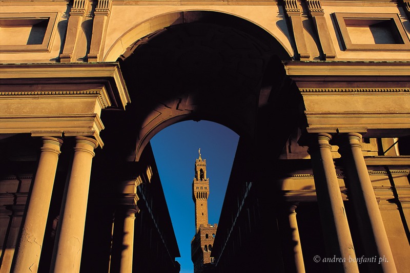 Florence Museum Guided Tour with Isabelle : Loggiato Uffizi © Andrea Bonfanti photographer