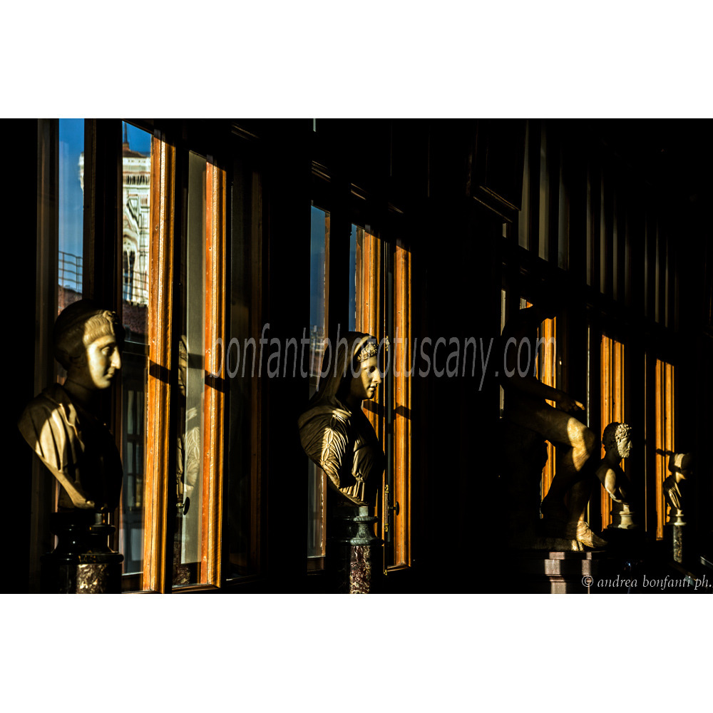 andrea bonfanti ph © Uffizi Museum East Corridor